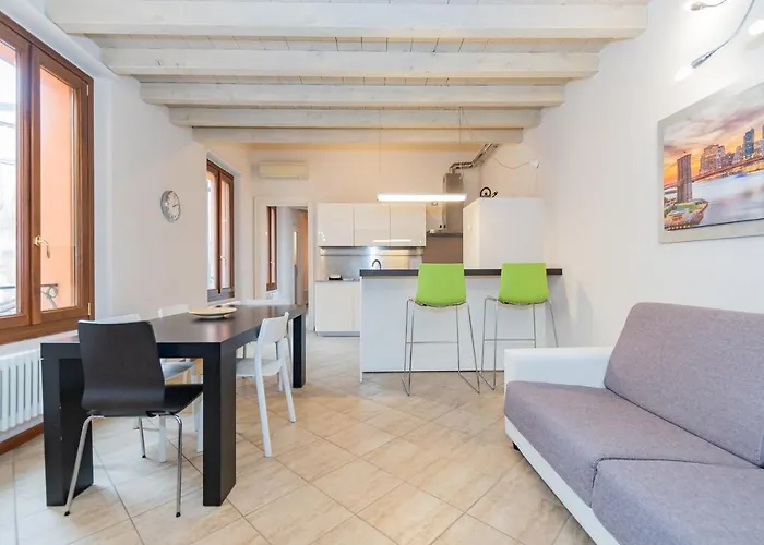 Trilocale Rua Sovera 85 - F&L Aparment