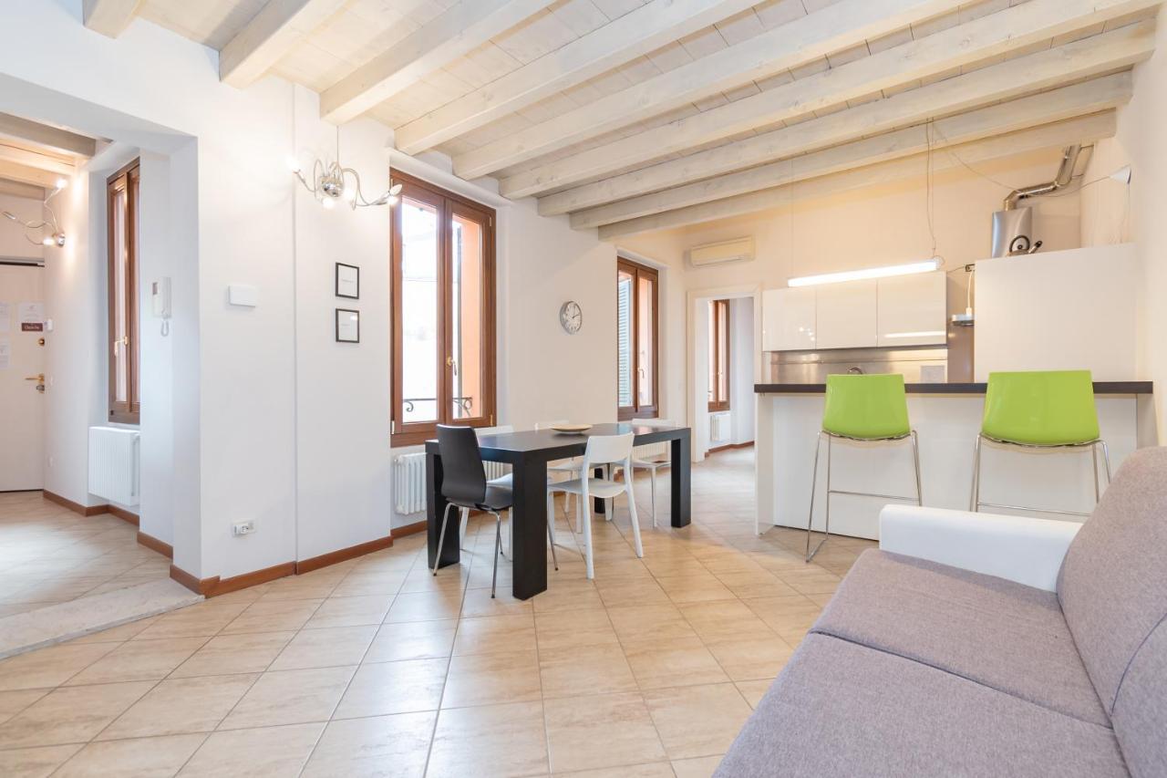 Trilocale Rua Sovera 85 - F&l Aparment * Brescia