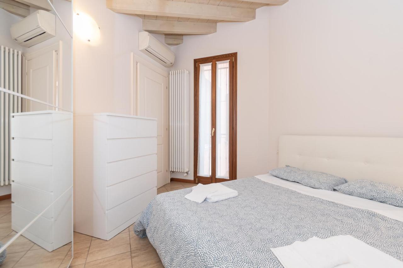 Trilocale Rua Sovera 85 - F&l Aparment * Brescia